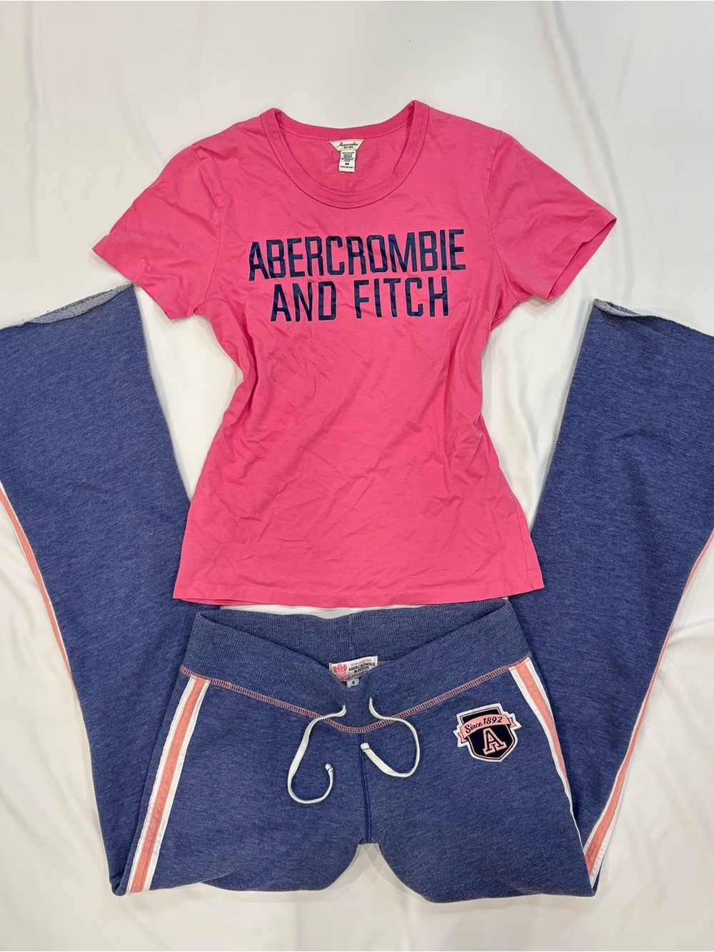 Vintage 2000s Abercrombie & Fitch T-Shirt